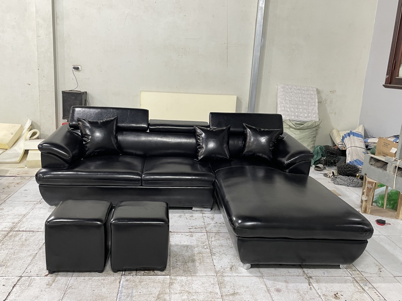 Sofa Da Góc L kích thước 2m4 x1m8 da hàn